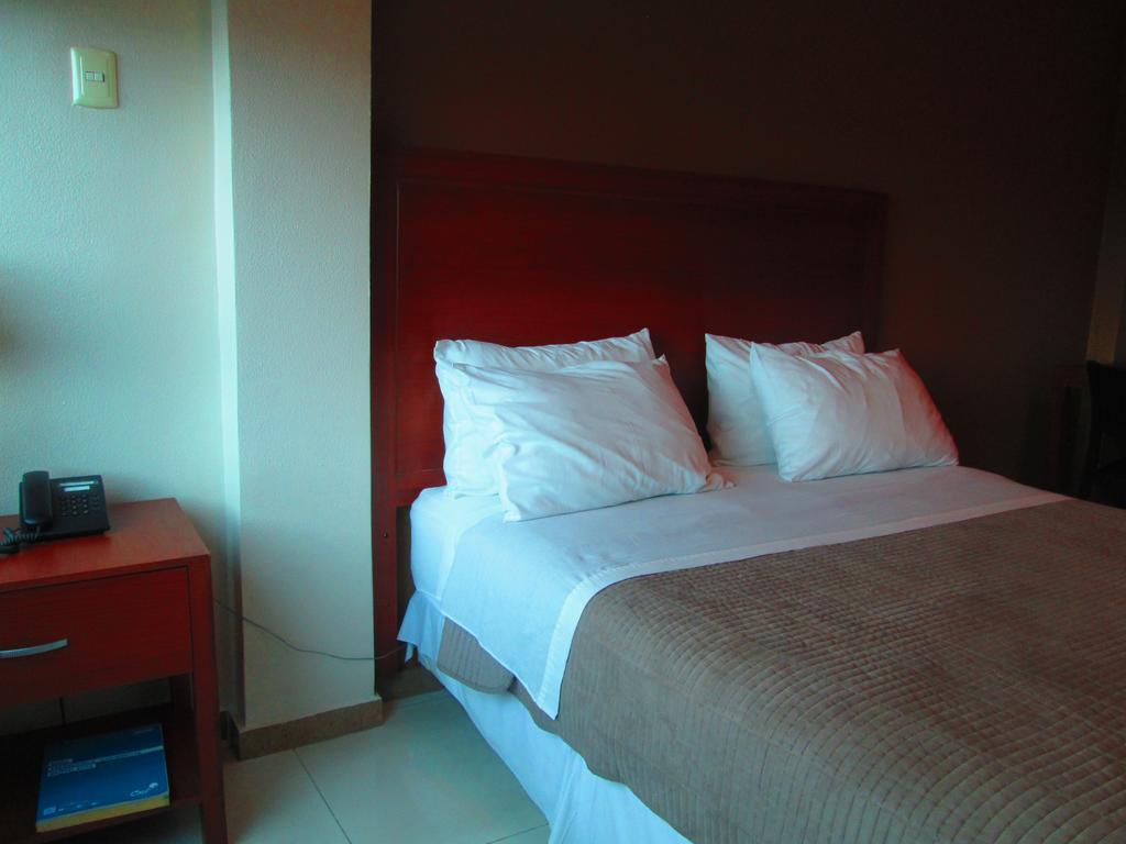 Hotel Garzota Inn Guayaquil Extérieur photo
